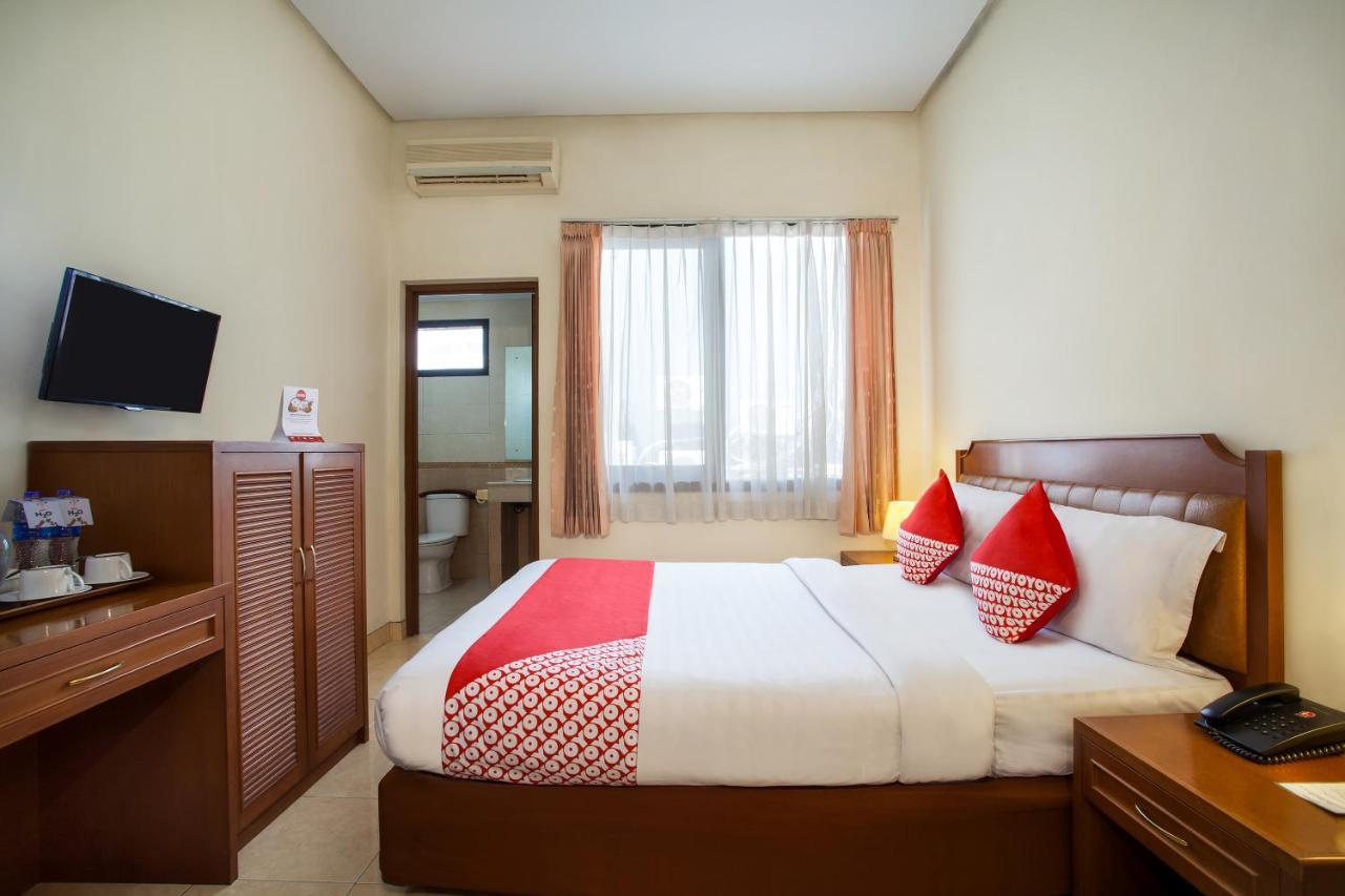 Oyo 108 Hotel Surya Jakarta Eksteriør bilde