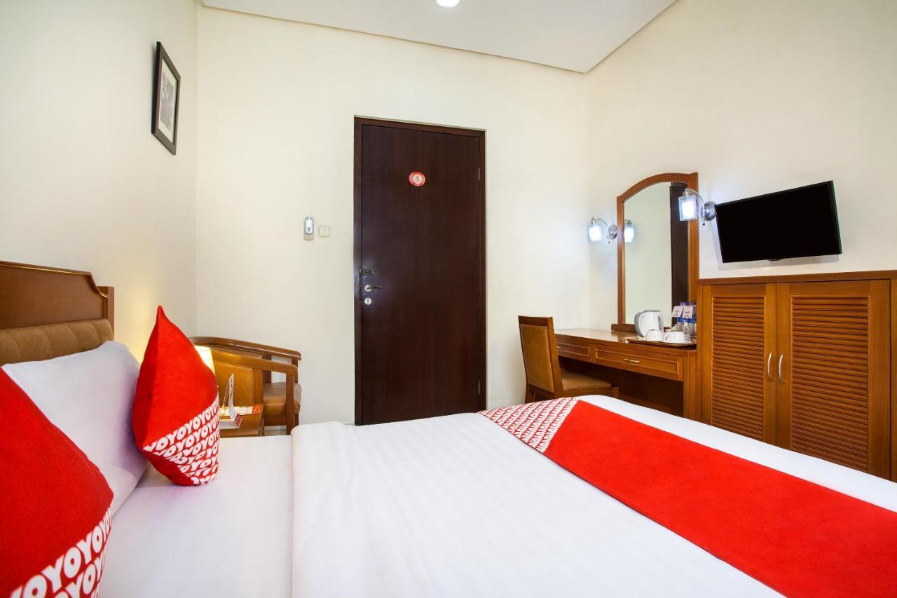 Oyo 108 Hotel Surya Jakarta Eksteriør bilde
