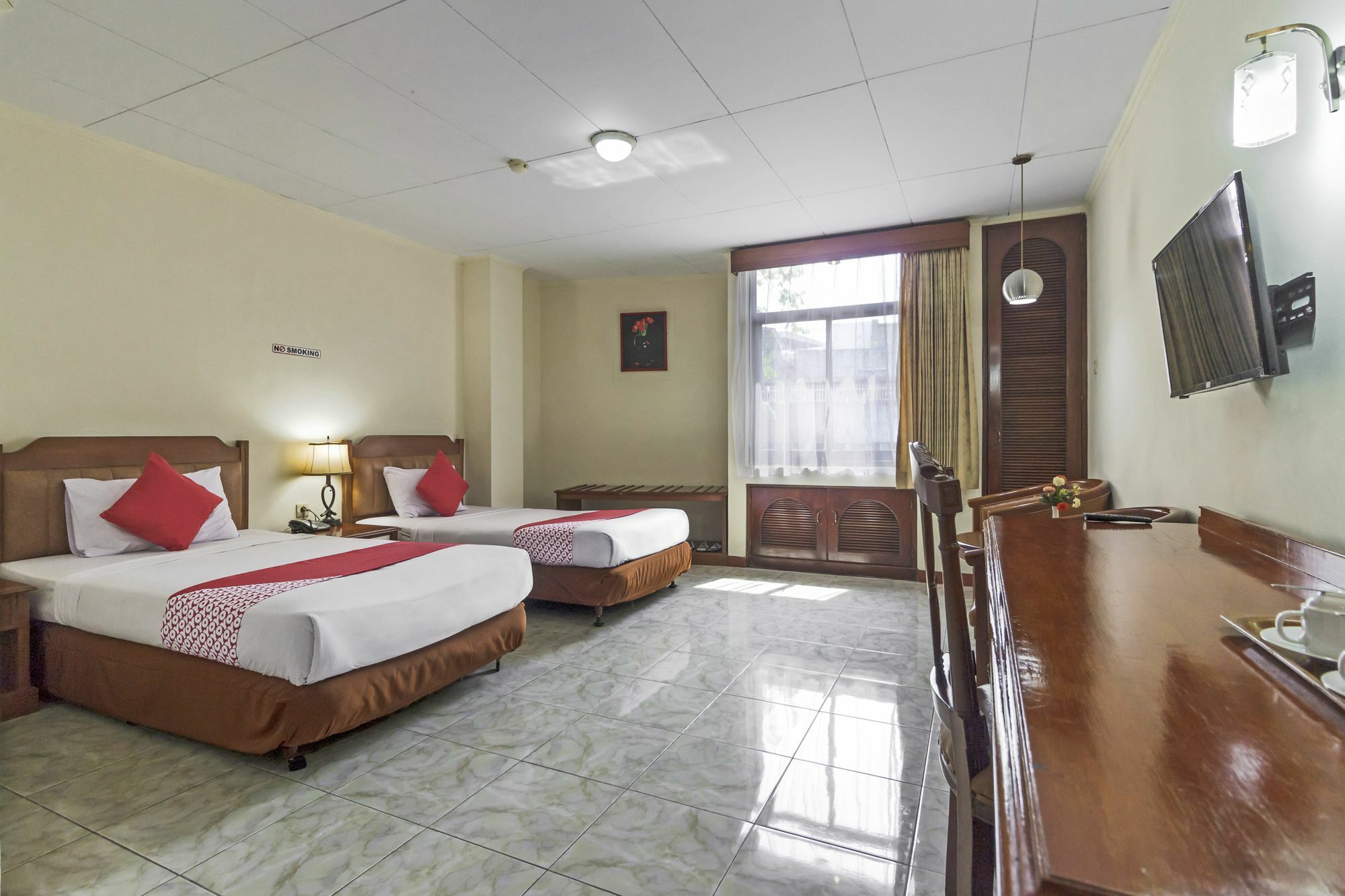 Oyo 108 Hotel Surya Jakarta Eksteriør bilde