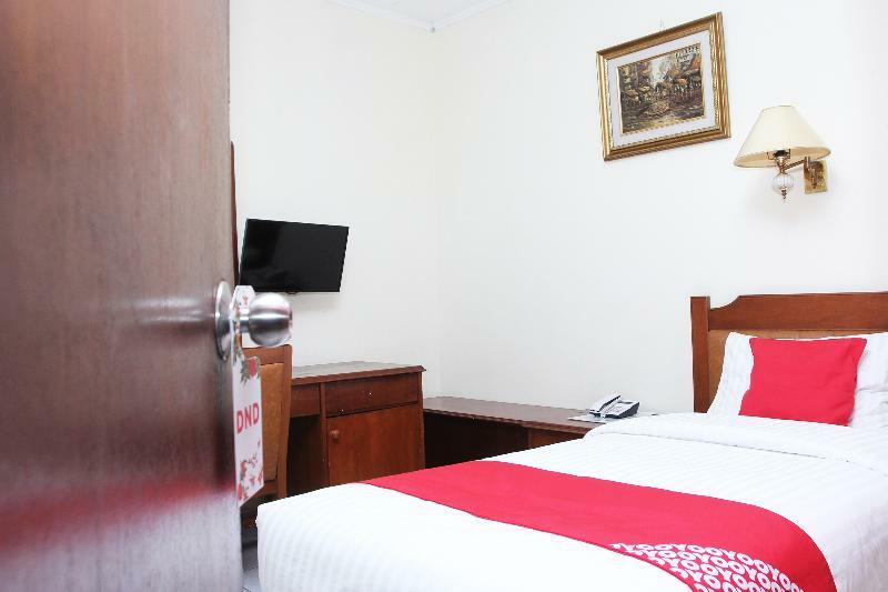 Oyo 108 Hotel Surya Jakarta Eksteriør bilde