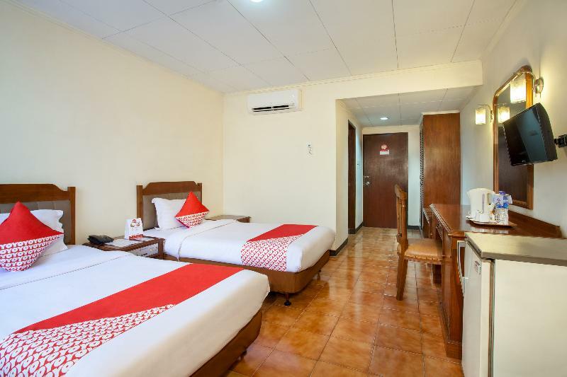 Oyo 108 Hotel Surya Jakarta Eksteriør bilde